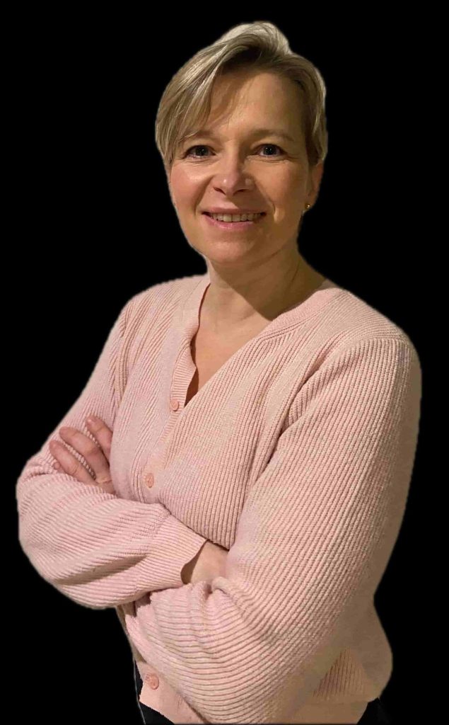 Carole Hanriot, consultant QSE du cabinet SEQUA CONSULT, accompagne les entreprises pour leur certification ISO, MASE ou la rédaction de leur DUERP